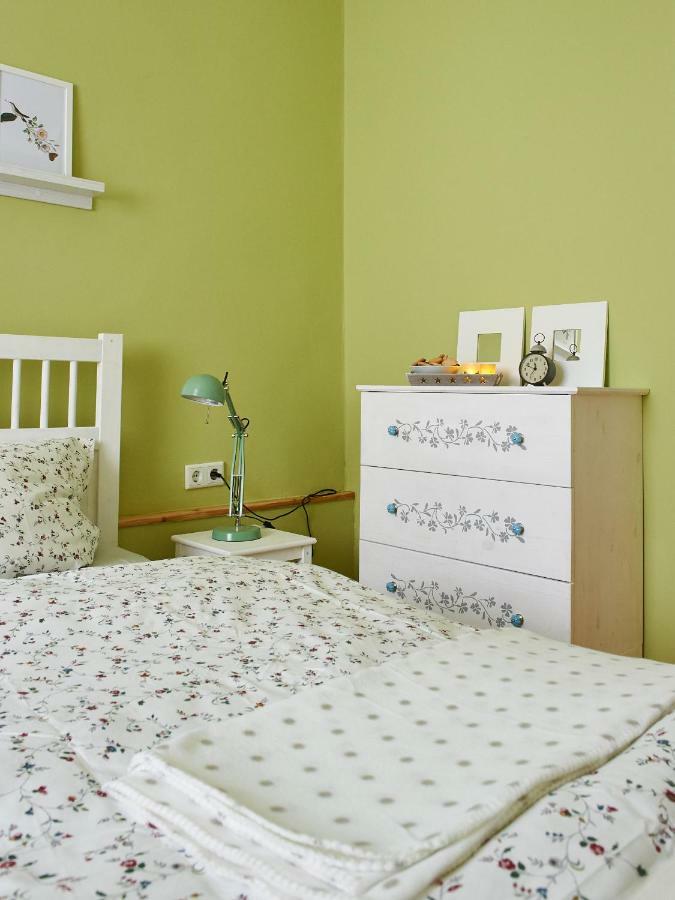 Hubsche Ruhige Im Viertel Appartamento