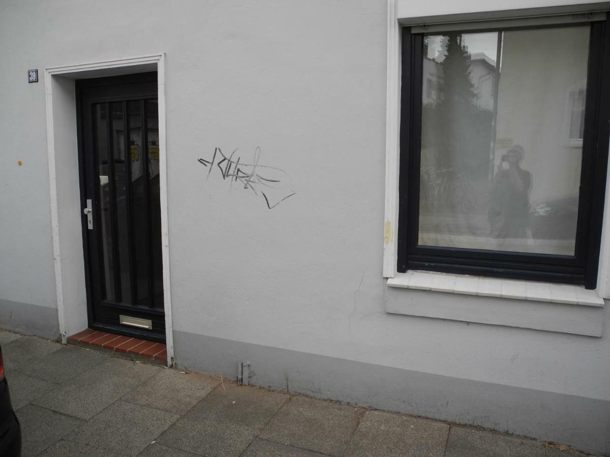 Hubsche Ruhige Im Viertel * Brema